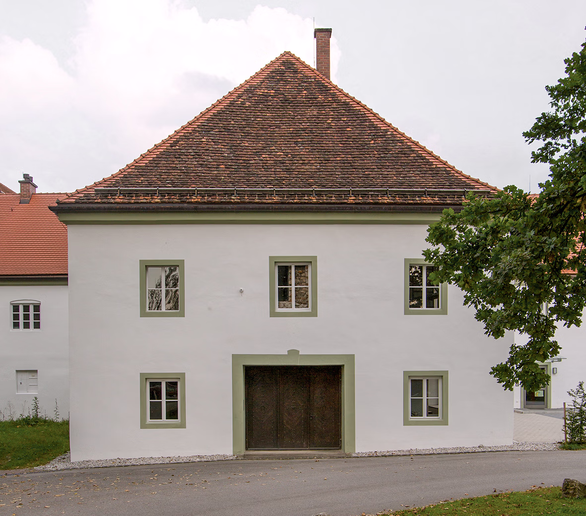 Forschung zu Wärmepumpe im Altbau durch das Fraunhofer-Zentrum in Benediktbeuern